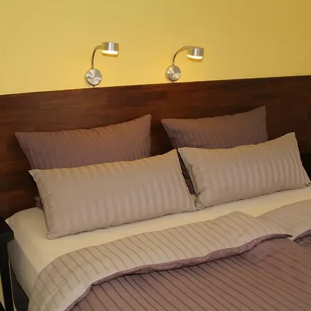 Ferienwohnungen In Den Wiesen Oranienburg Room photo